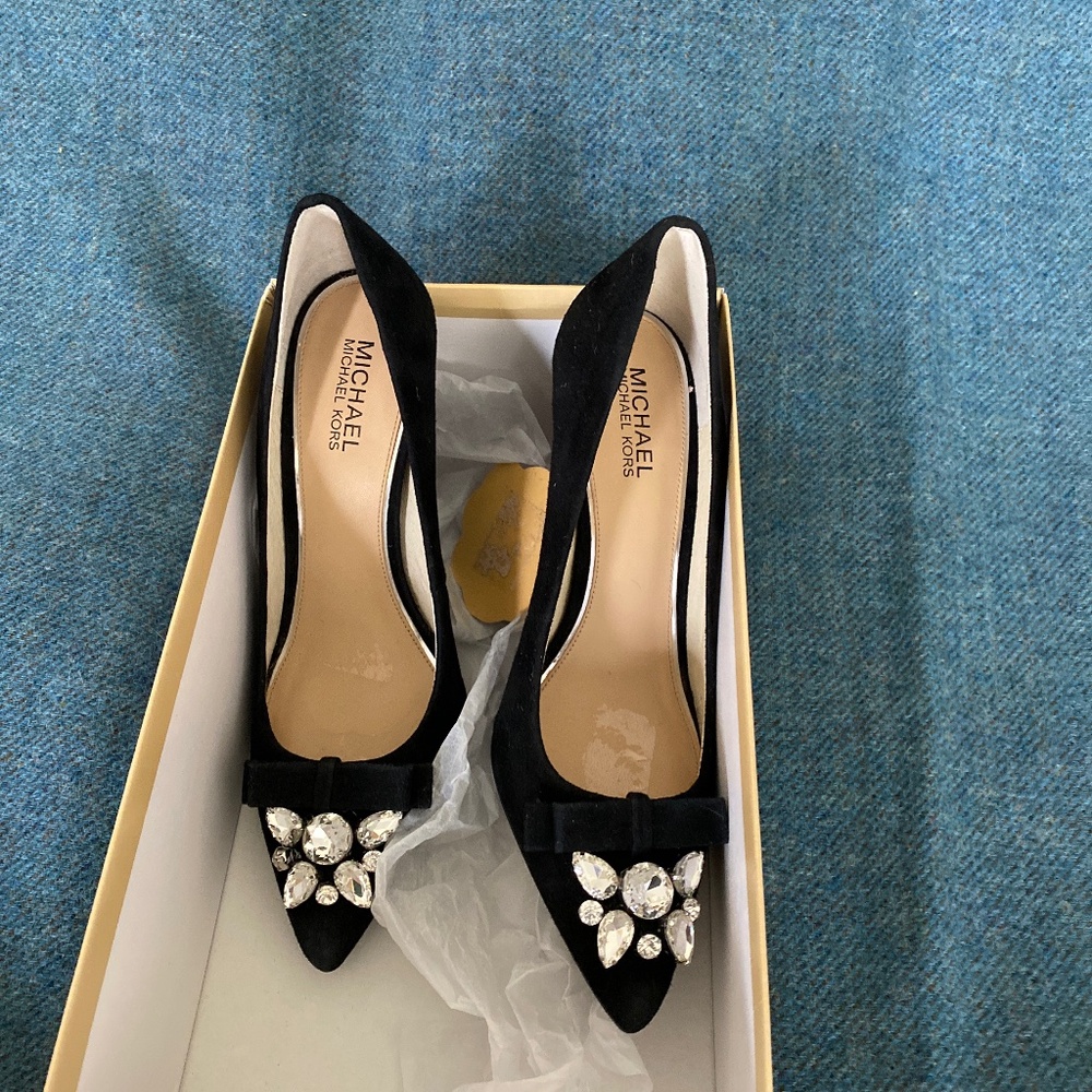 Beautiful ladies pumps